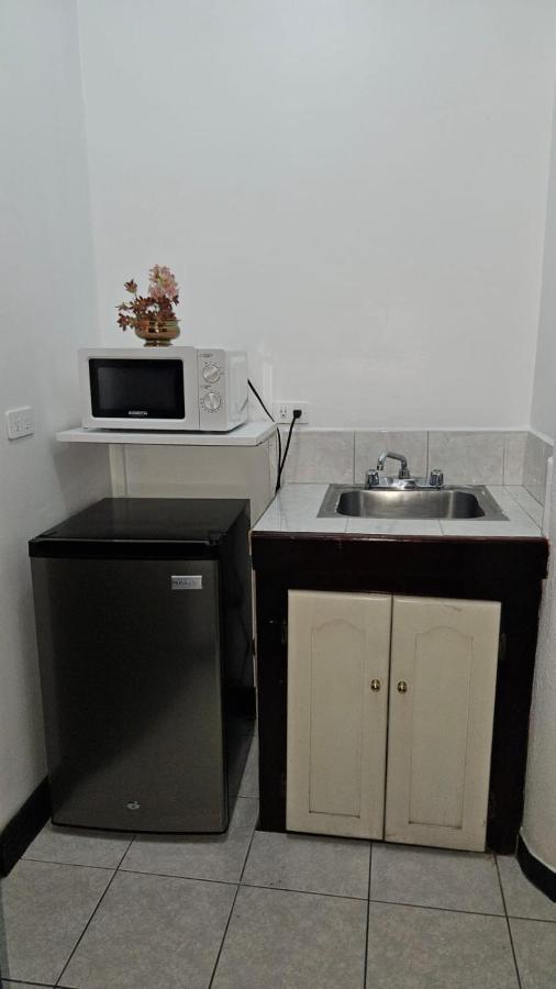Hotel Valladolid Heredia Luaran gambar